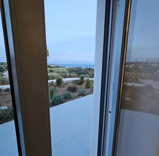 Hillhouse דריוס