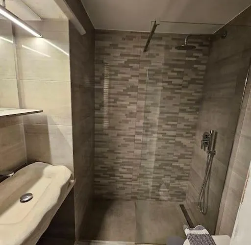 Hillhouse * דריוס