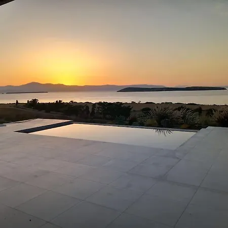 Hillhouse Holiday home *